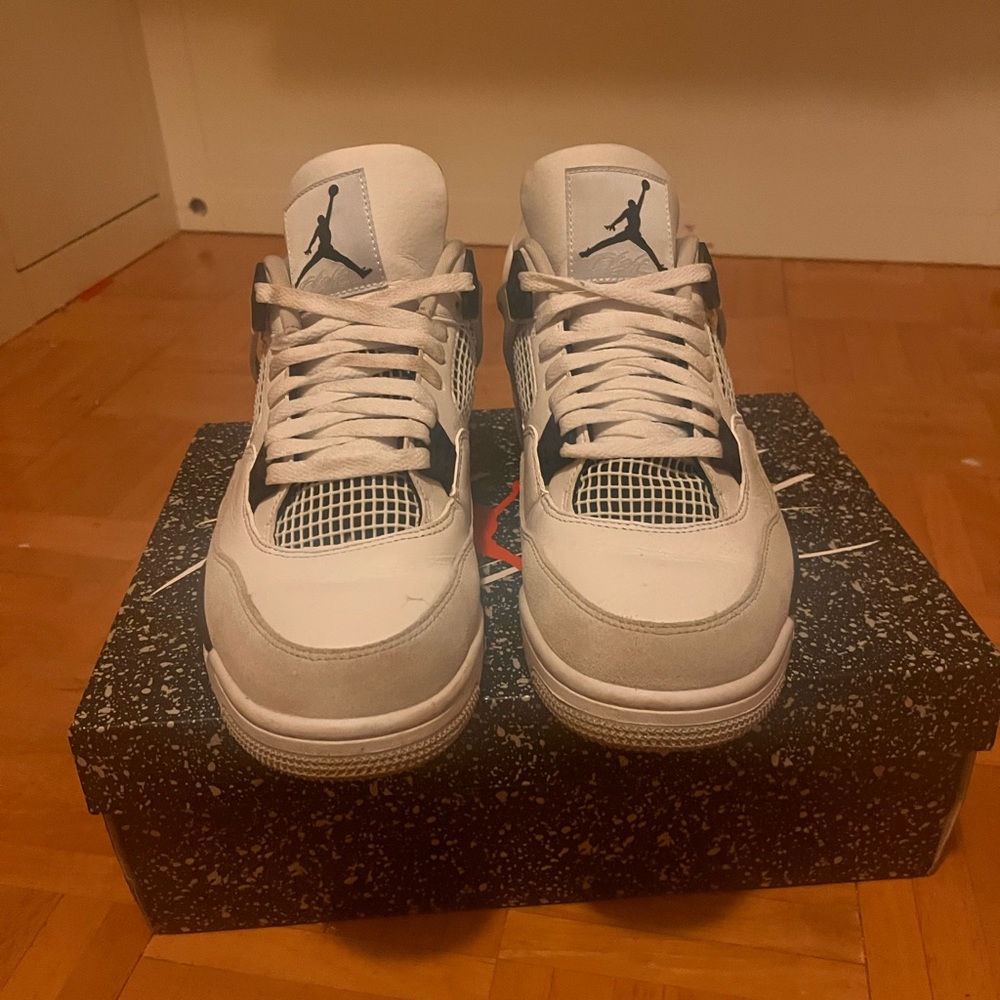 Jordan 4 military black